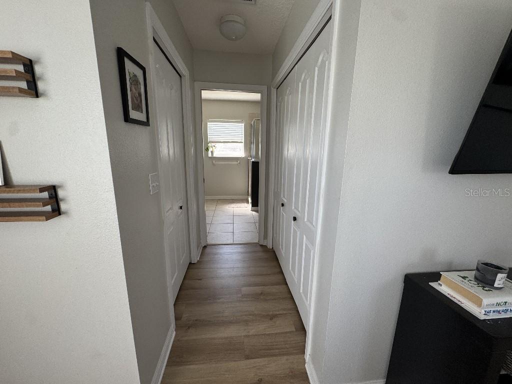 Image 11 of 22 For 15207 Searobbin Drive
