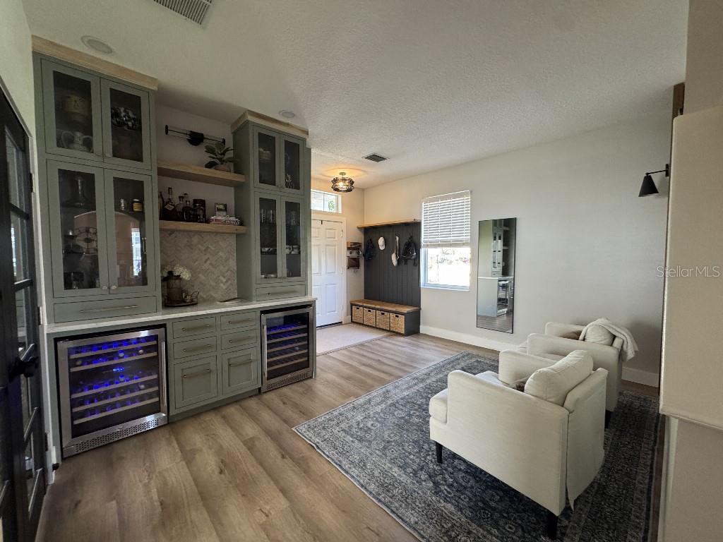 Image 2 of 22 For 15207 Searobbin Drive