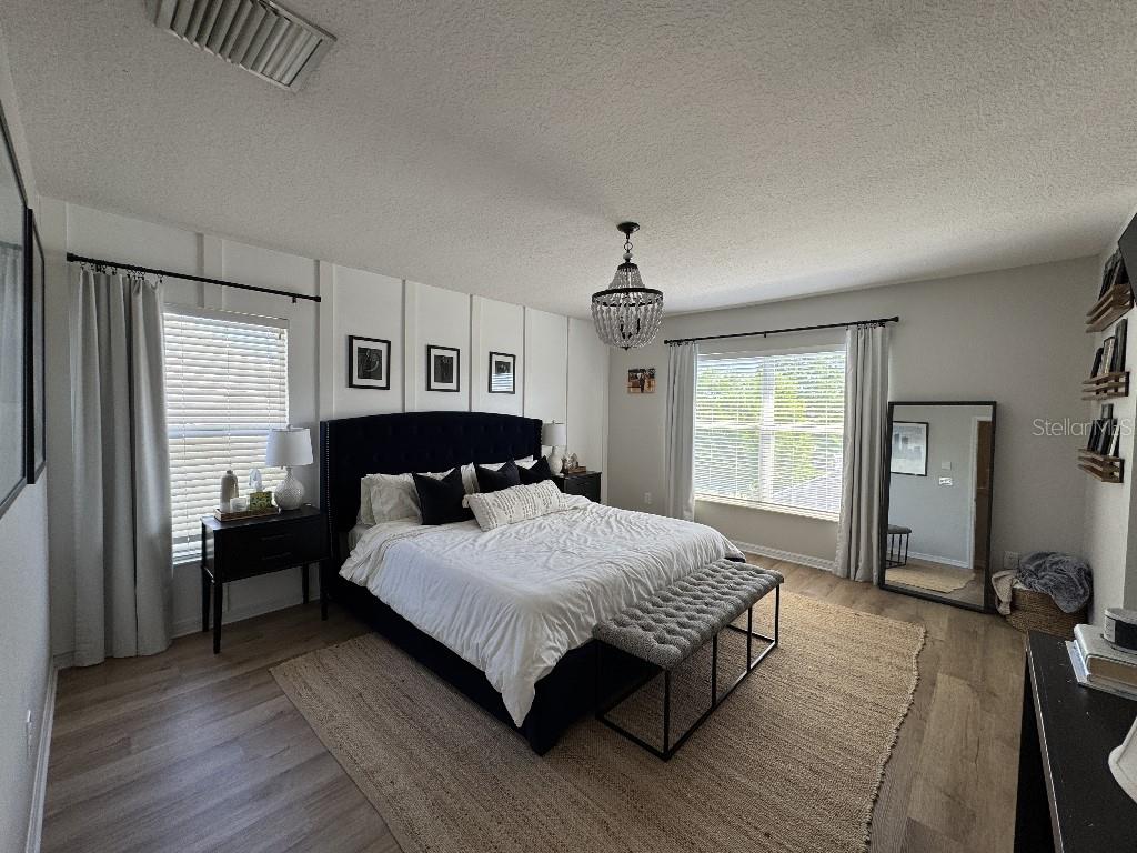 Image 9 of 22 For 15207 Searobbin Drive