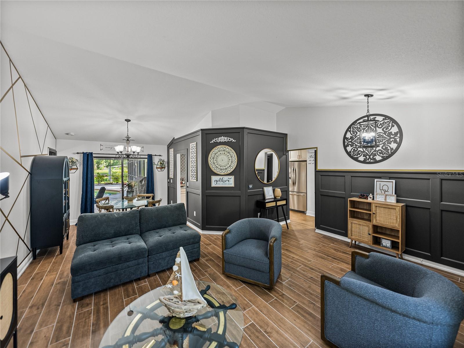 Image 10 of 89 For 7508 Short Road