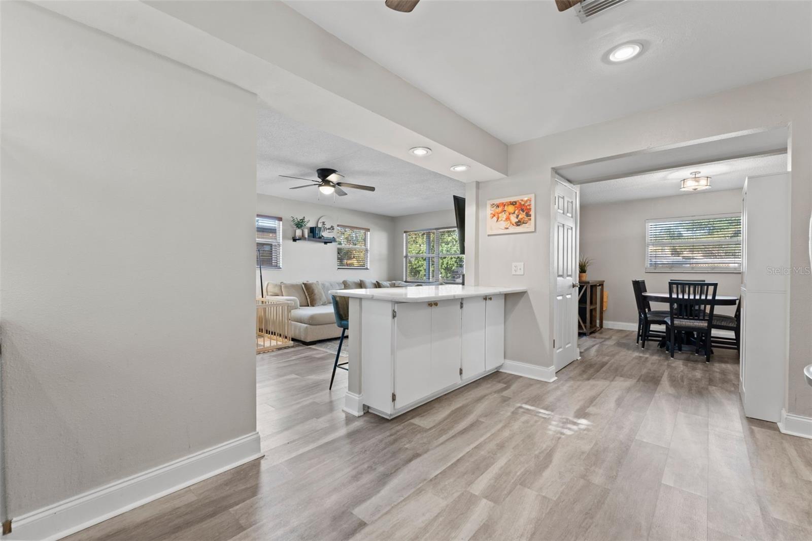 Image 11 of 40 For 5302 Himes Avenue
