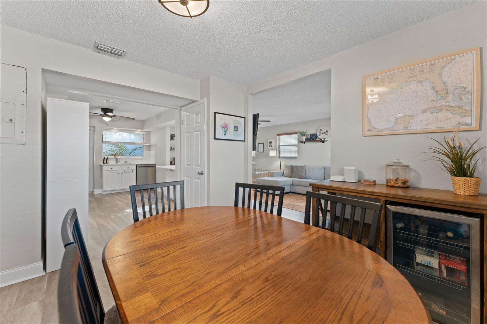 Image 18 of 40 For 5302 Himes Avenue