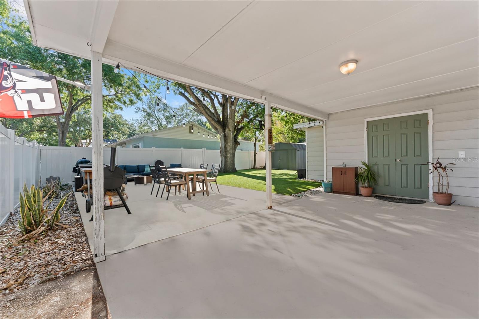 Image 27 of 40 For 5302 Himes Avenue