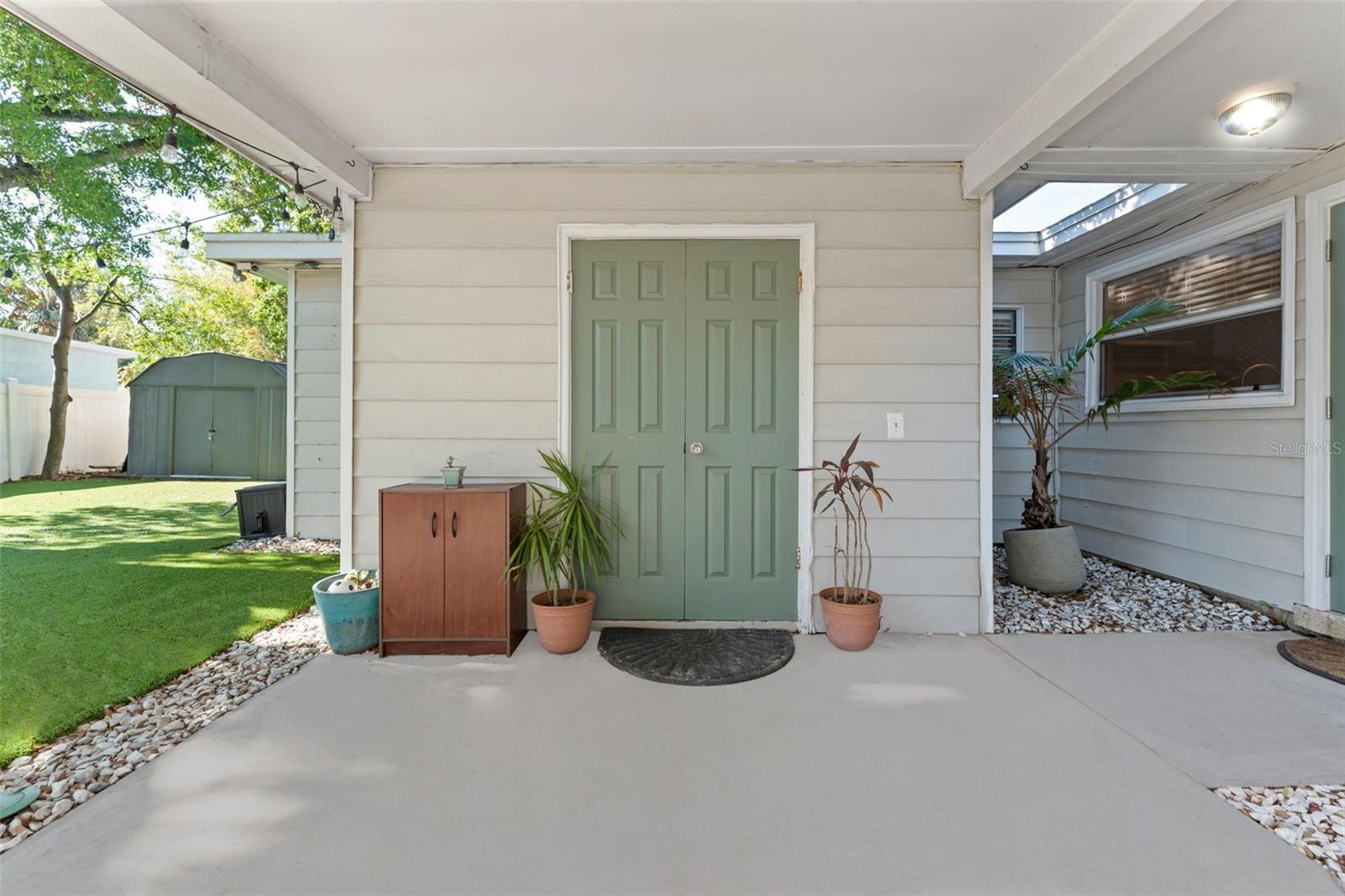Image 28 of 40 For 5302 Himes Avenue