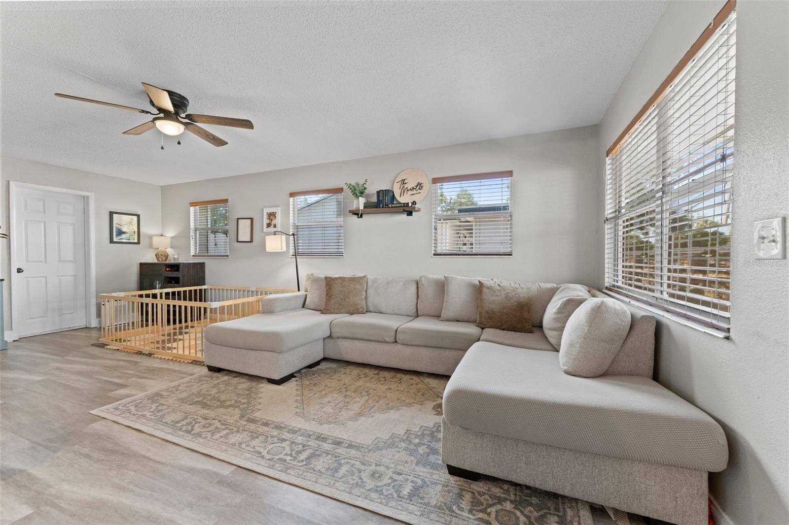 Image 3 of 40 For 5302 Himes Avenue