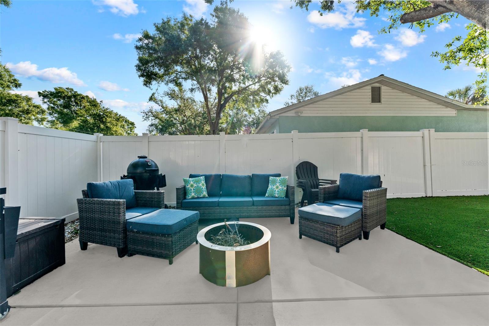 Image 33 of 40 For 5302 Himes Avenue