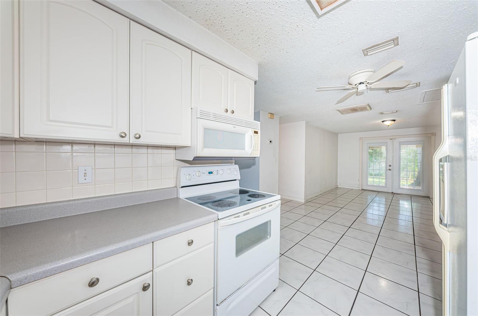 Image 15 of 40 For 9101 86th Avenue