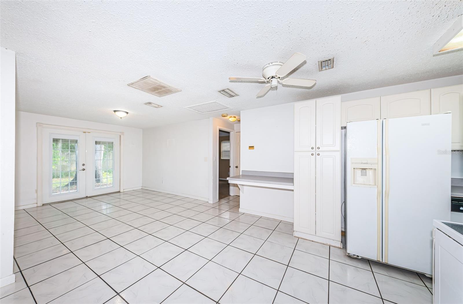Image 16 of 40 For 9101 86th Avenue
