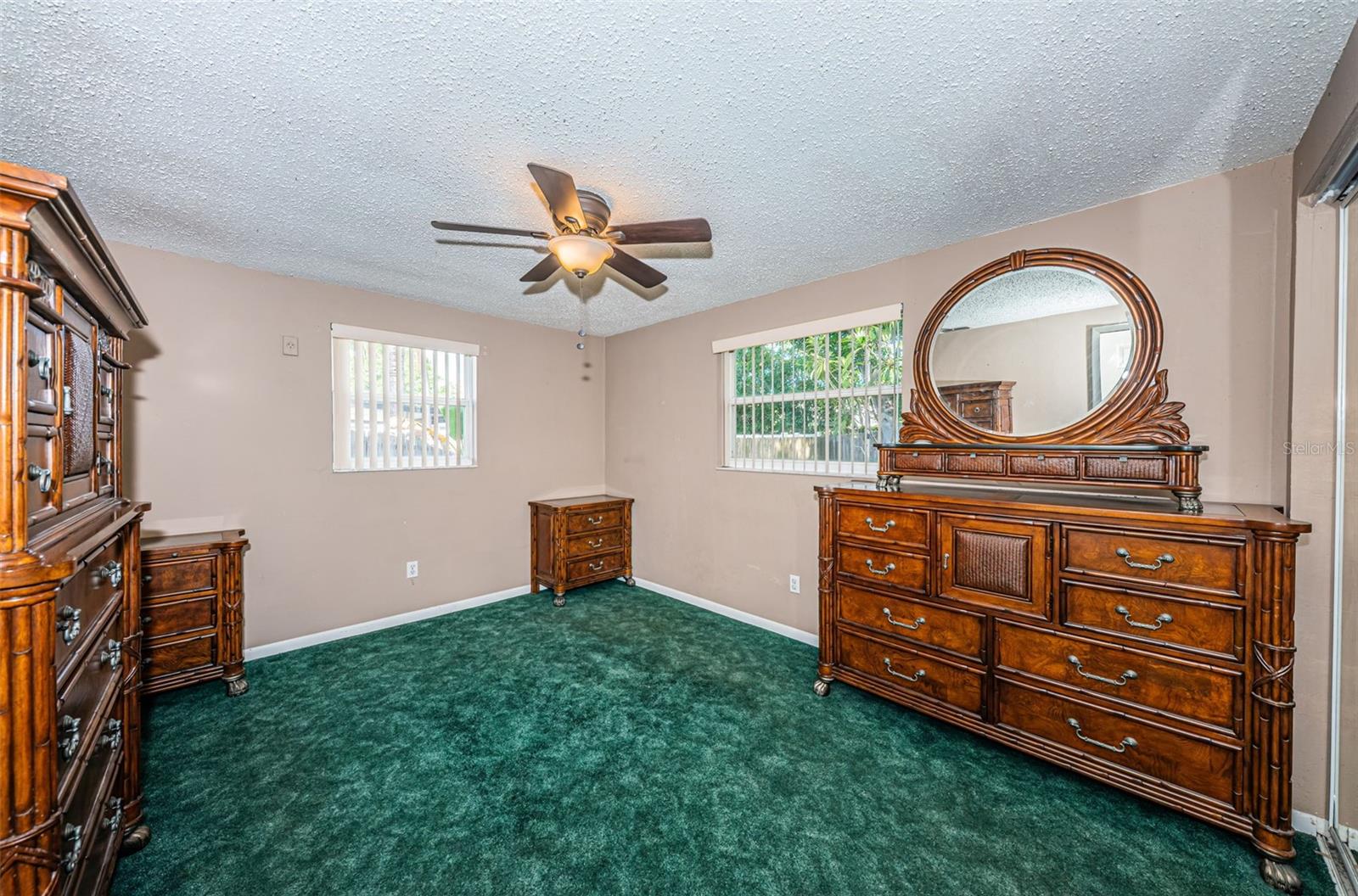 Image 23 of 40 For 9101 86th Avenue