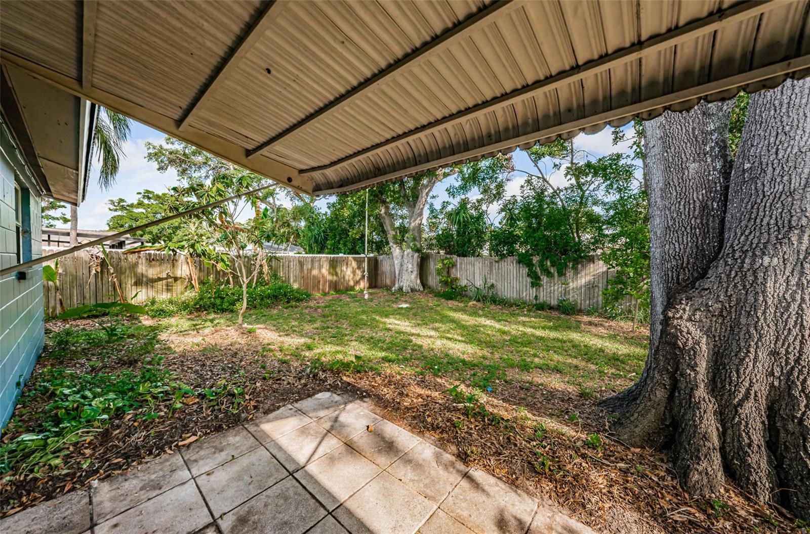 Image 34 of 40 For 9101 86th Avenue