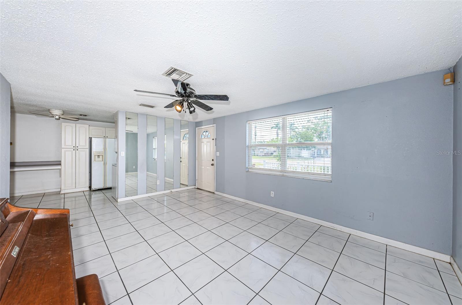 Image 8 of 40 For 9101 86th Avenue