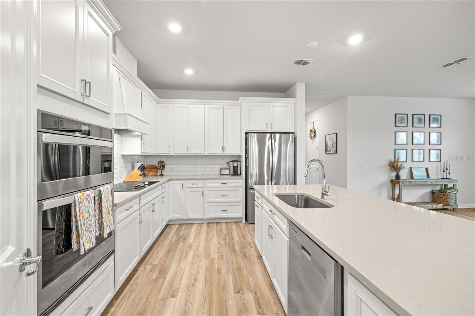 Image 13 of 42 For 12916 Brookside Moss Drive