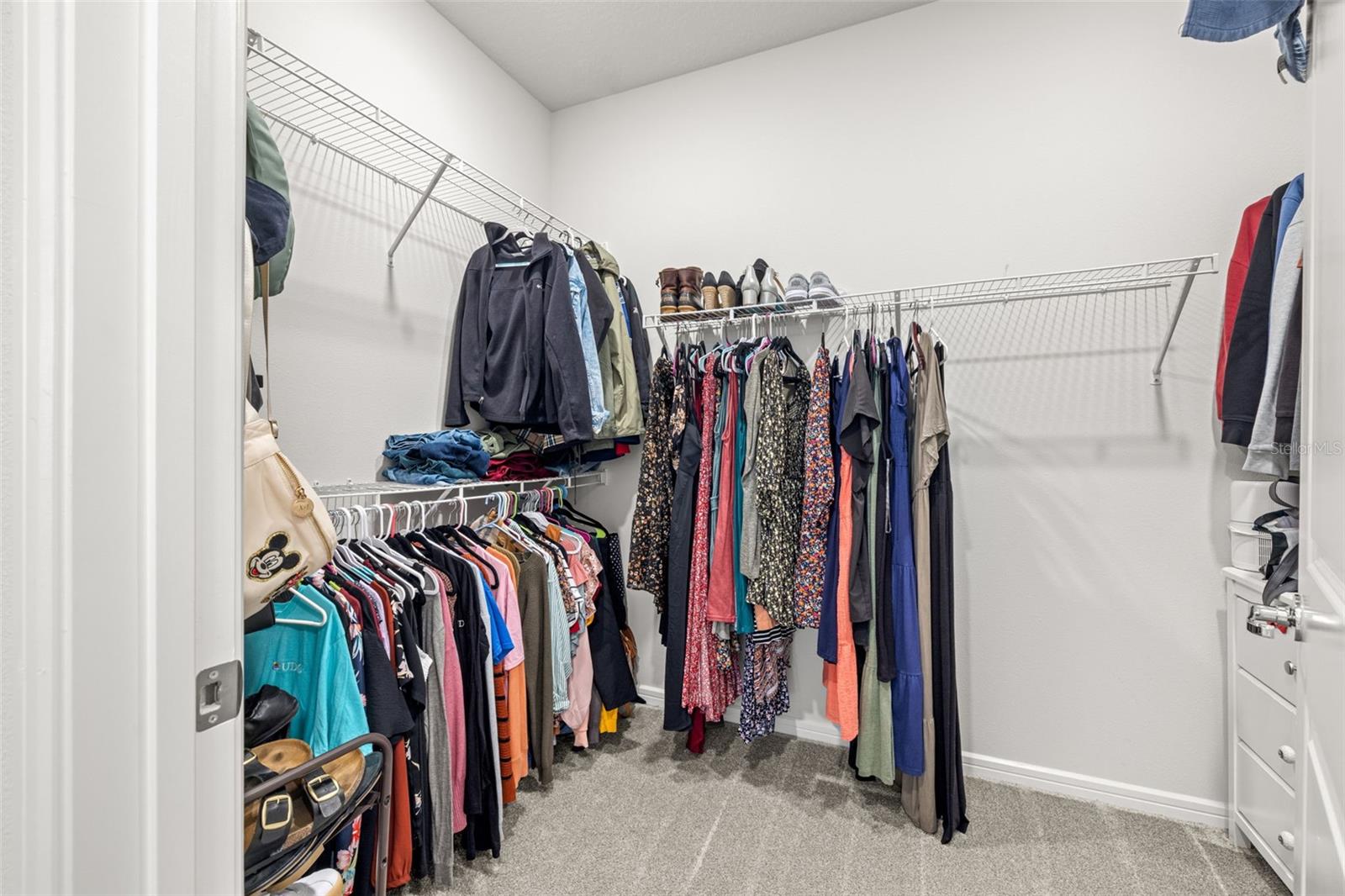 Image 22 of 42 For 12916 Brookside Moss Drive