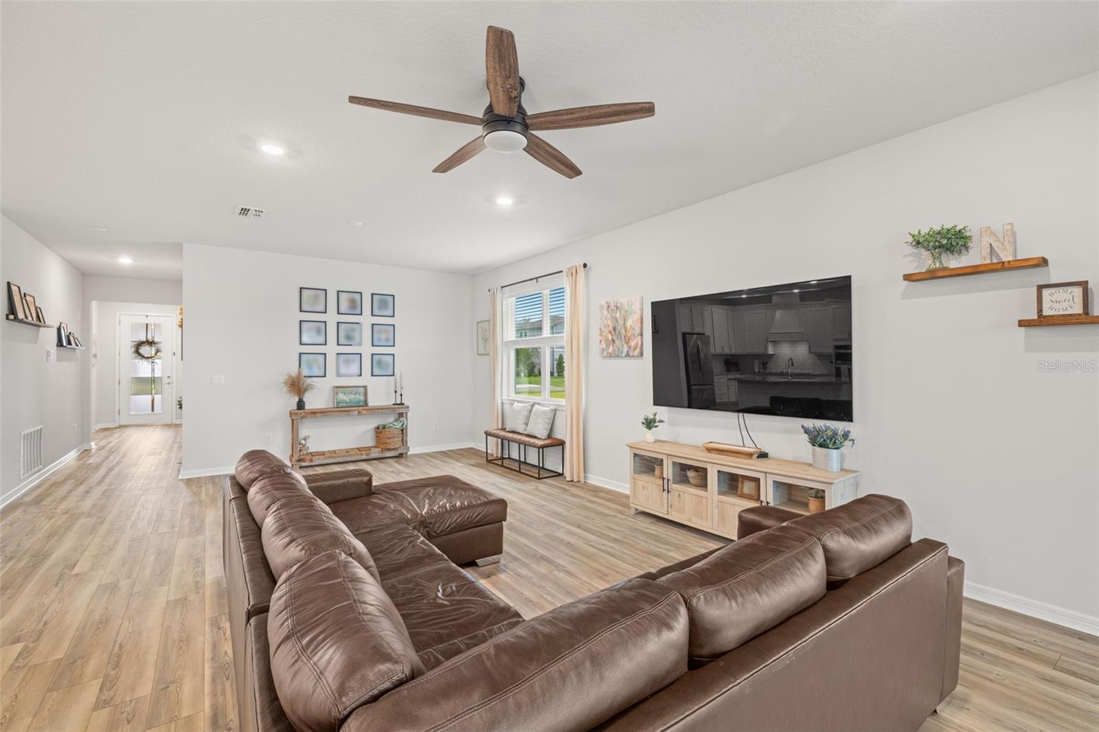 Image 9 of 42 For 12916 Brookside Moss Drive