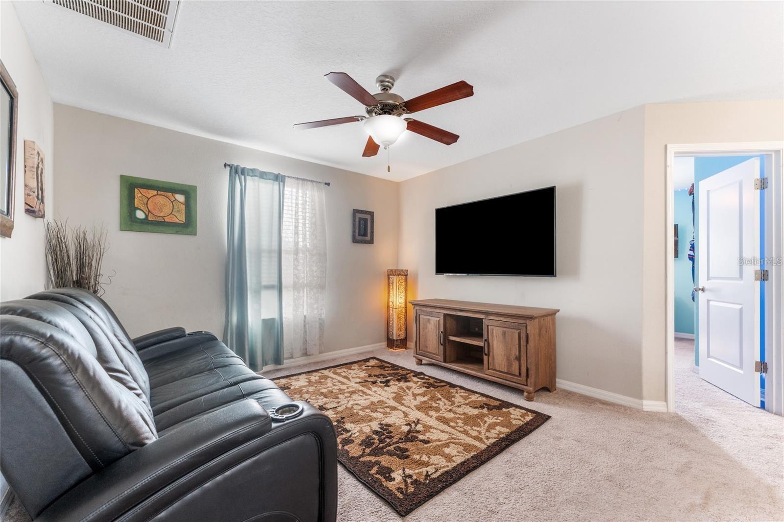 Image 22 of 66 For 21303 Southern Charm Drive
