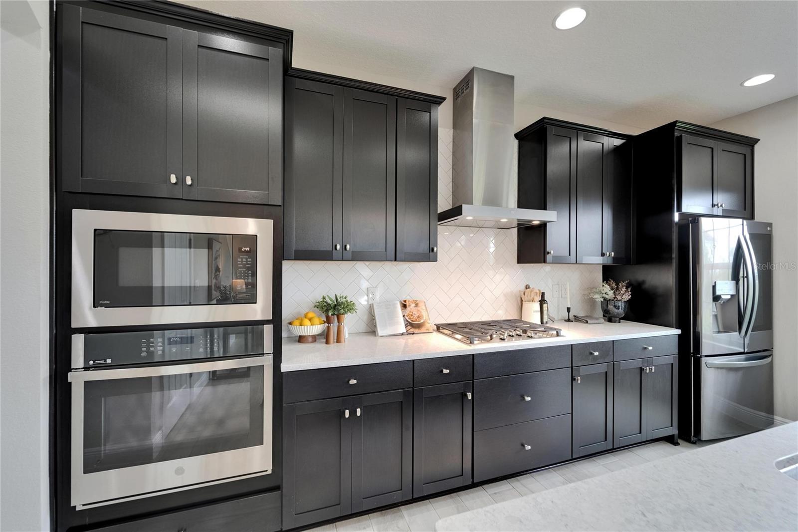 Listing photo id 20 for 5601 Limelight Drive