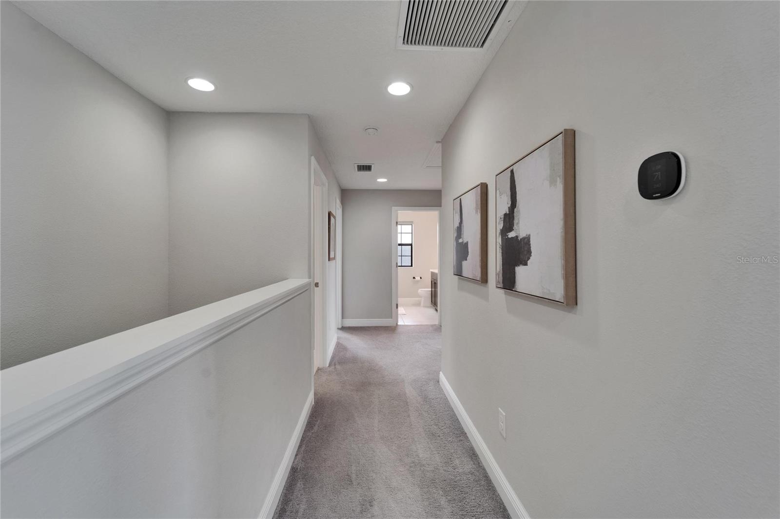 Listing photo id 36 for 5601 Limelight Drive