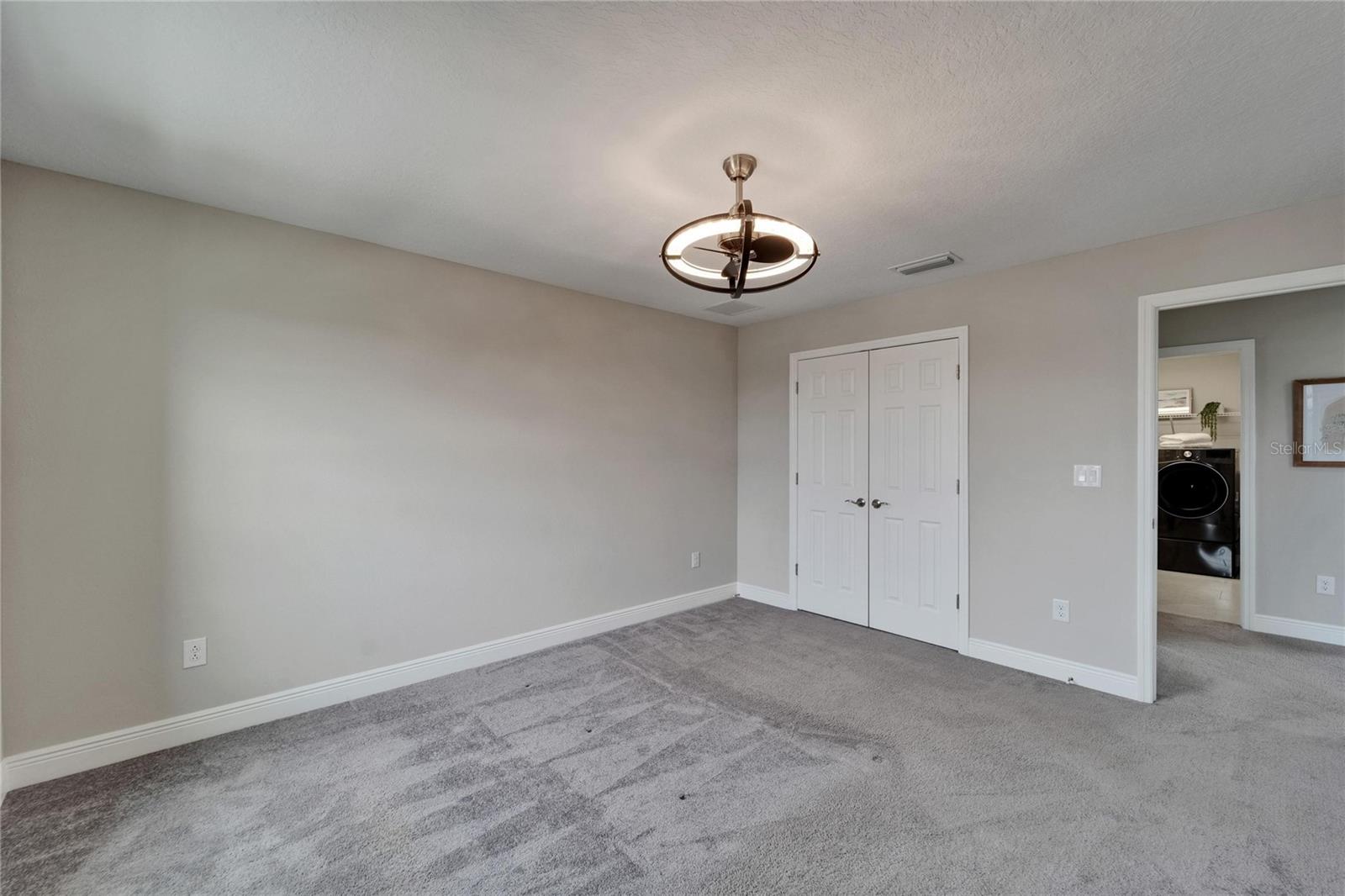Listing photo id 56 for 5601 Limelight Drive