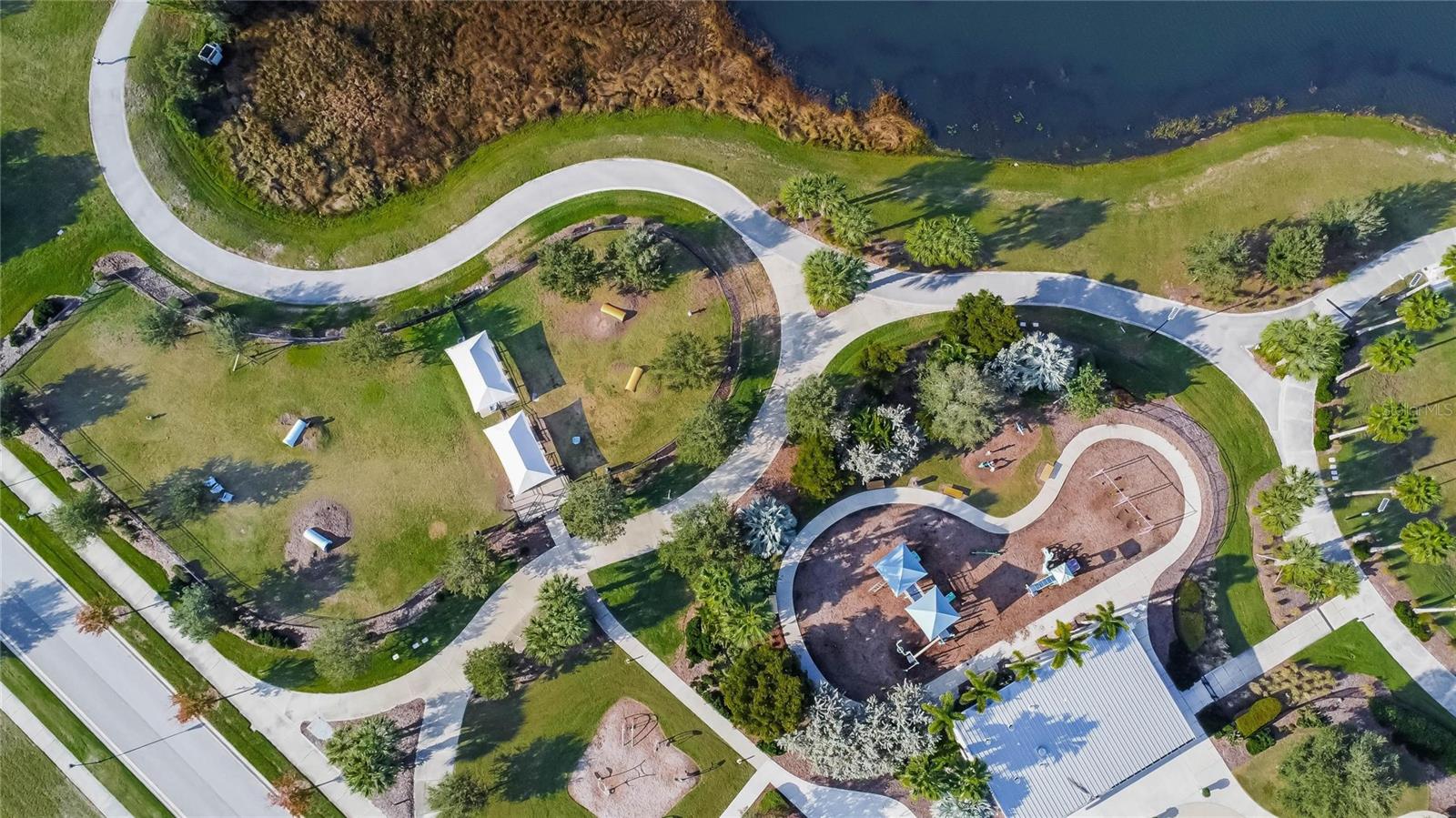 Listing photo id 61 for 5601 Limelight Drive
