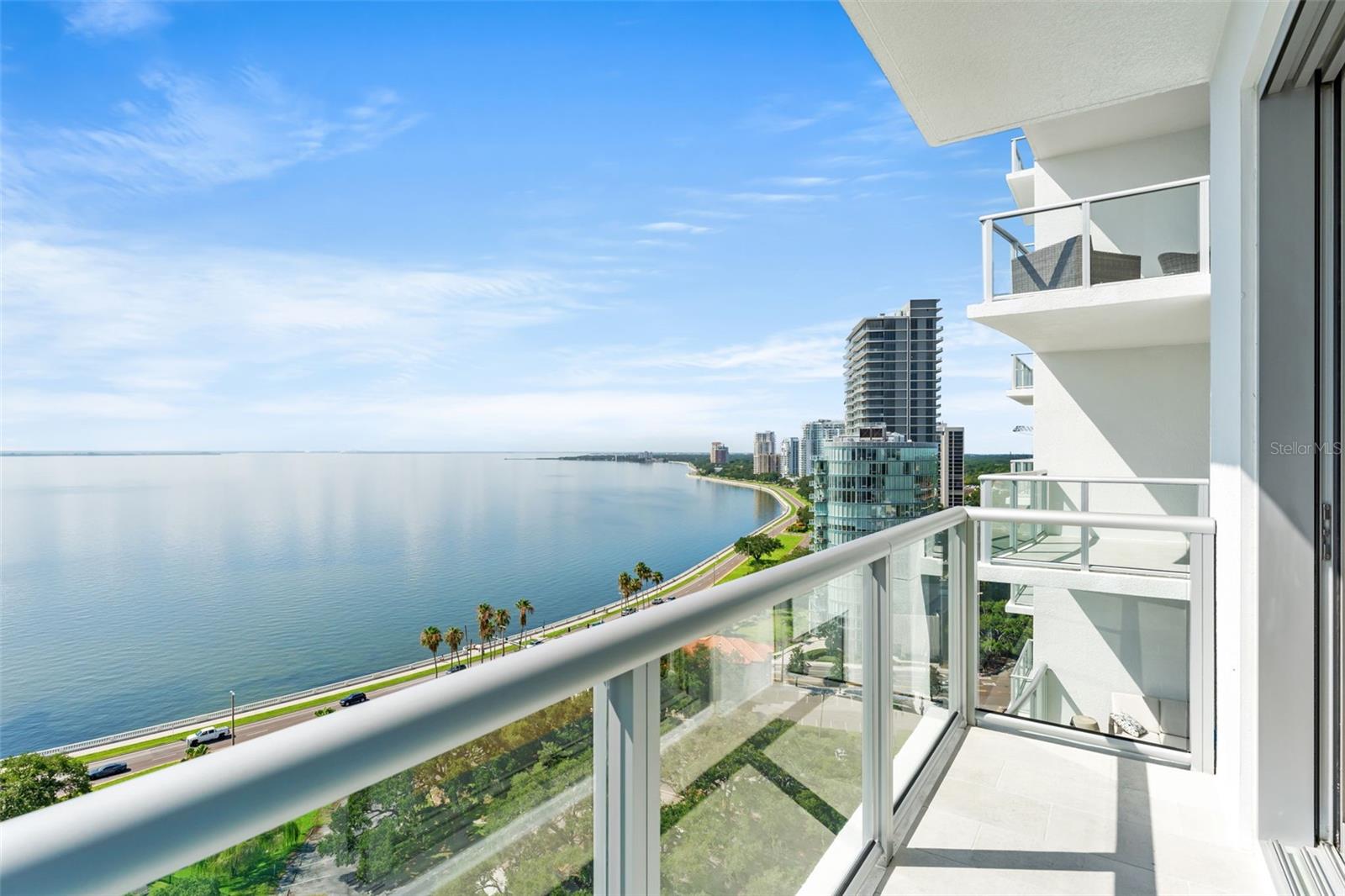 Image 22 of 92 For 2910 Barcelona Street 1502