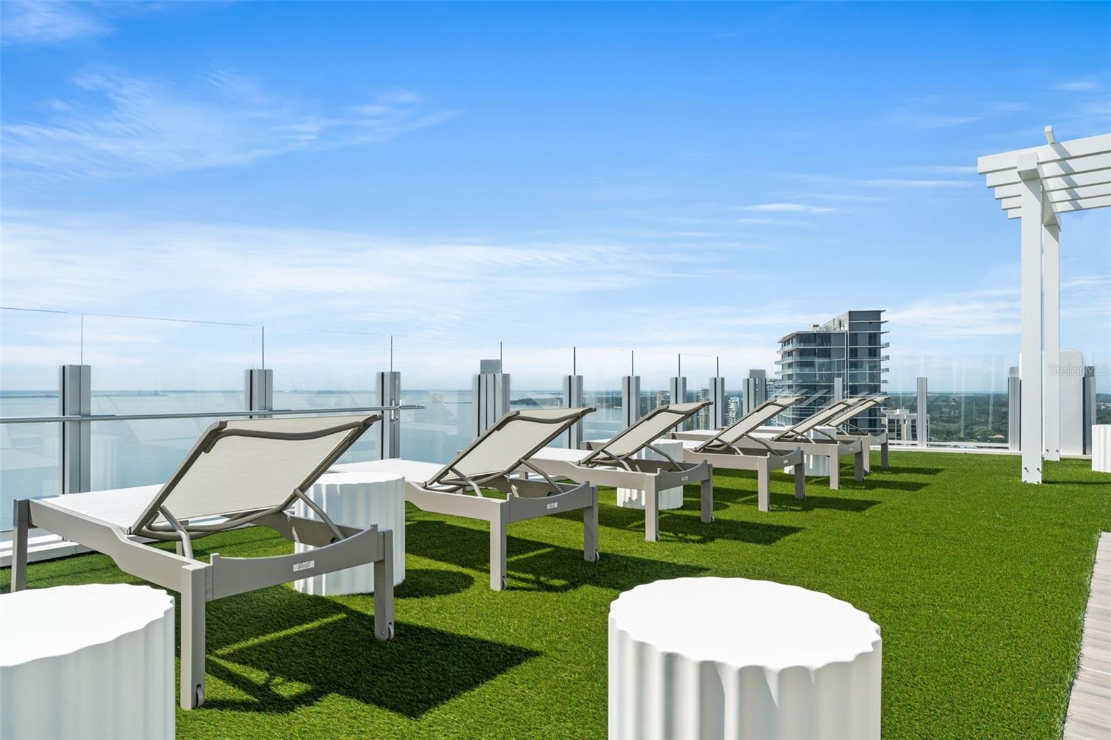 Image 59 of 92 For 2910 Barcelona Street 1502