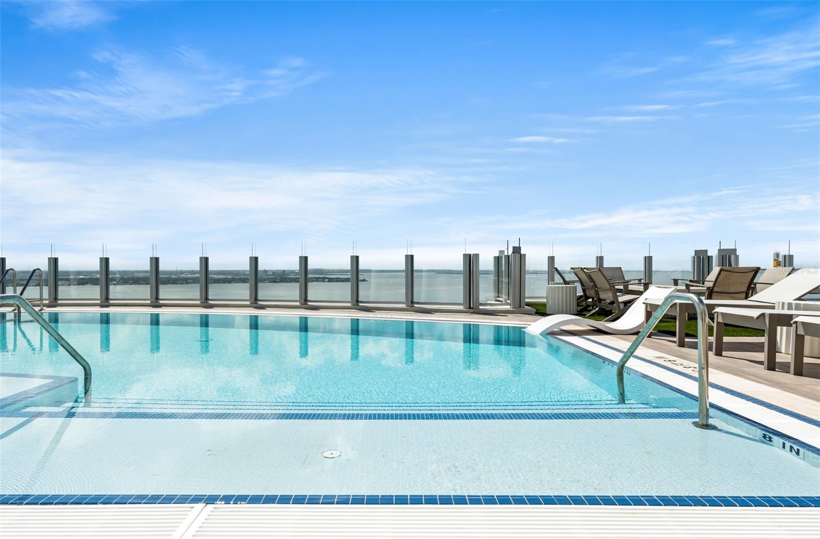 Image 60 of 92 For 2910 Barcelona Street 1502