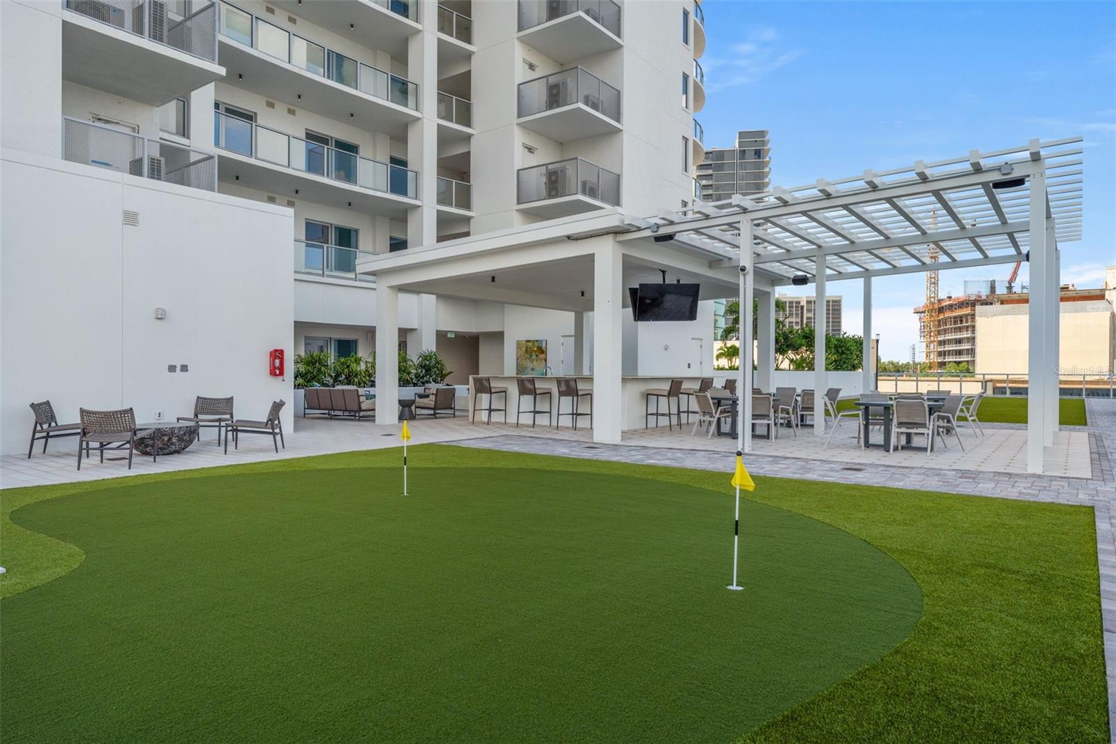 Image 75 of 92 For 2910 Barcelona Street 1502