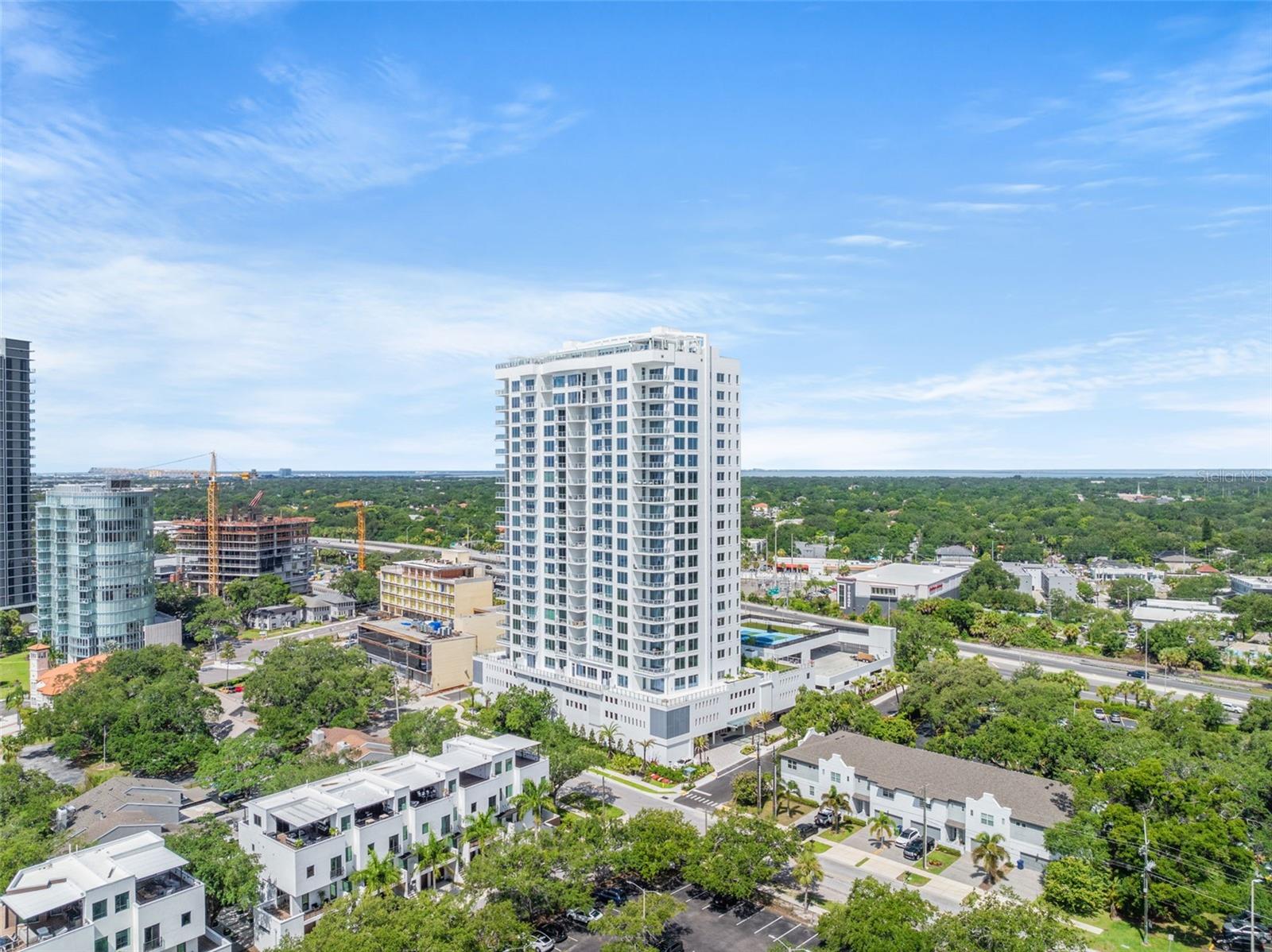 Image 87 of 92 For 2910 Barcelona Street 1502