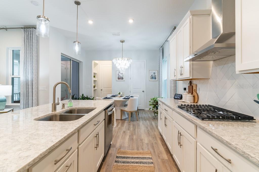 Image 11 of 38 For 7418 Barrier Cove Way