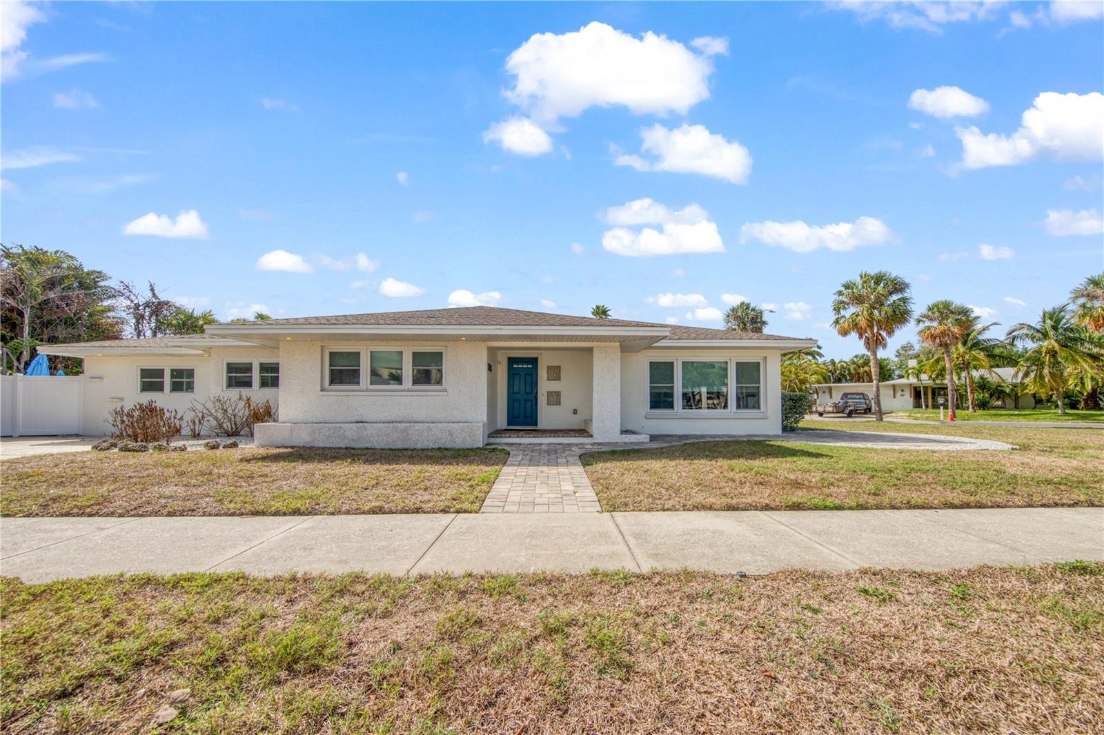 Details for 1018 Bay Esplanade, CLEARWATER BEACH, FL 33767