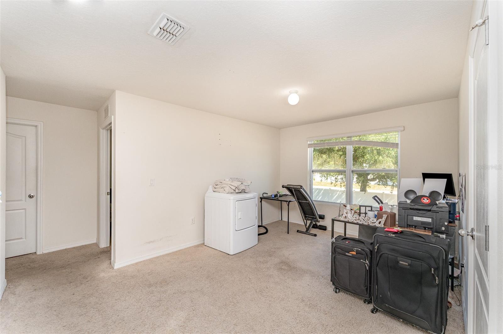 Image 28 of 41 For 5597 Forest Ridge Drive