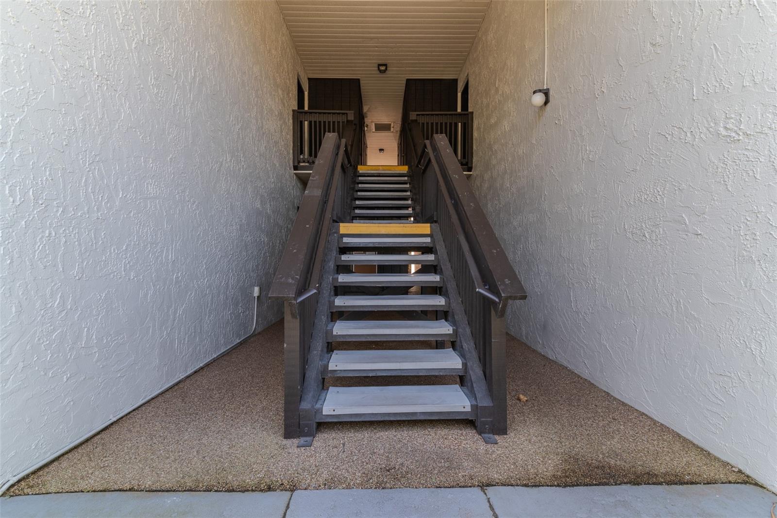 Image 4 of 55 For 3281 Beneva Road 202
