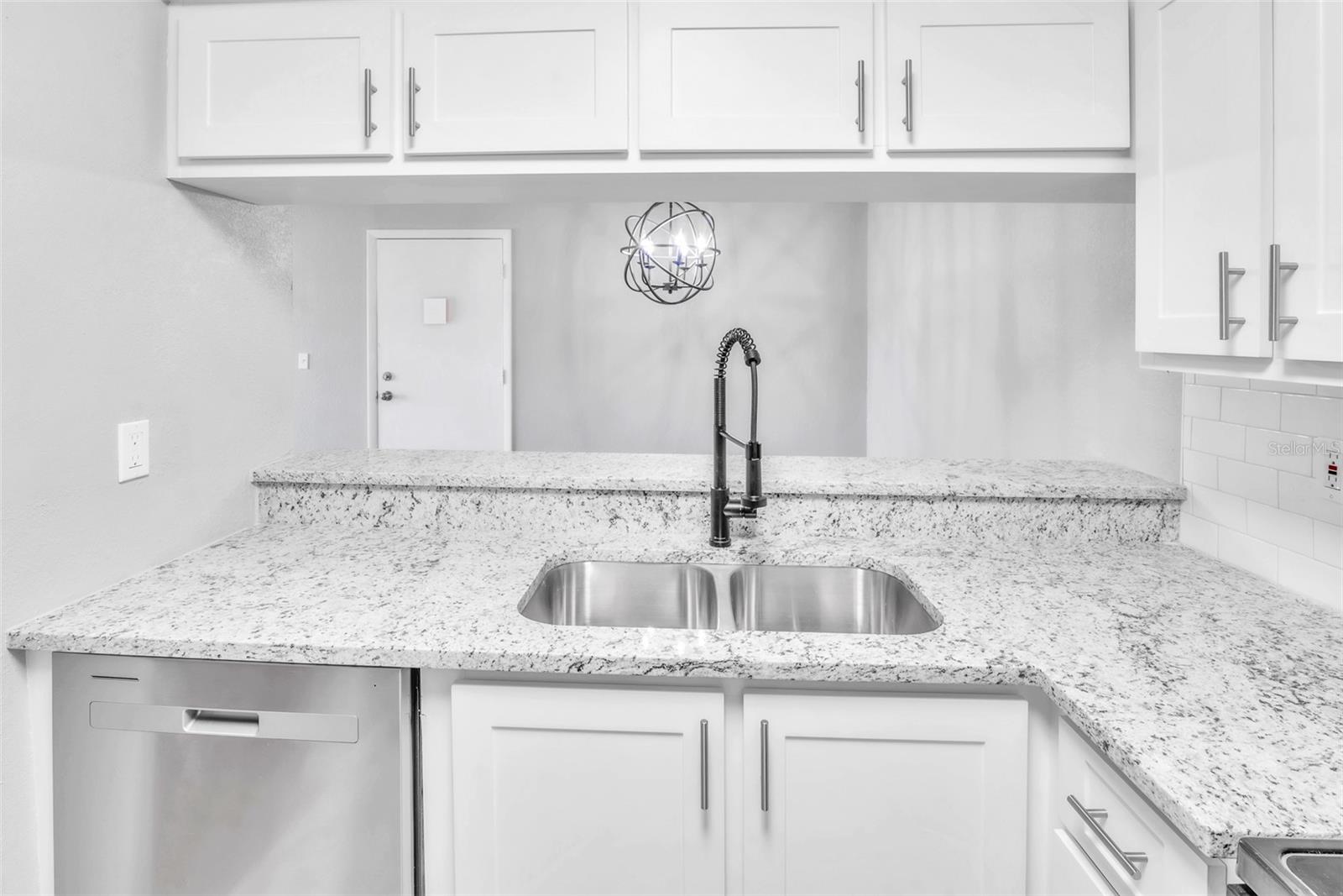 Image 8 of 55 For 3281 Beneva Road 202