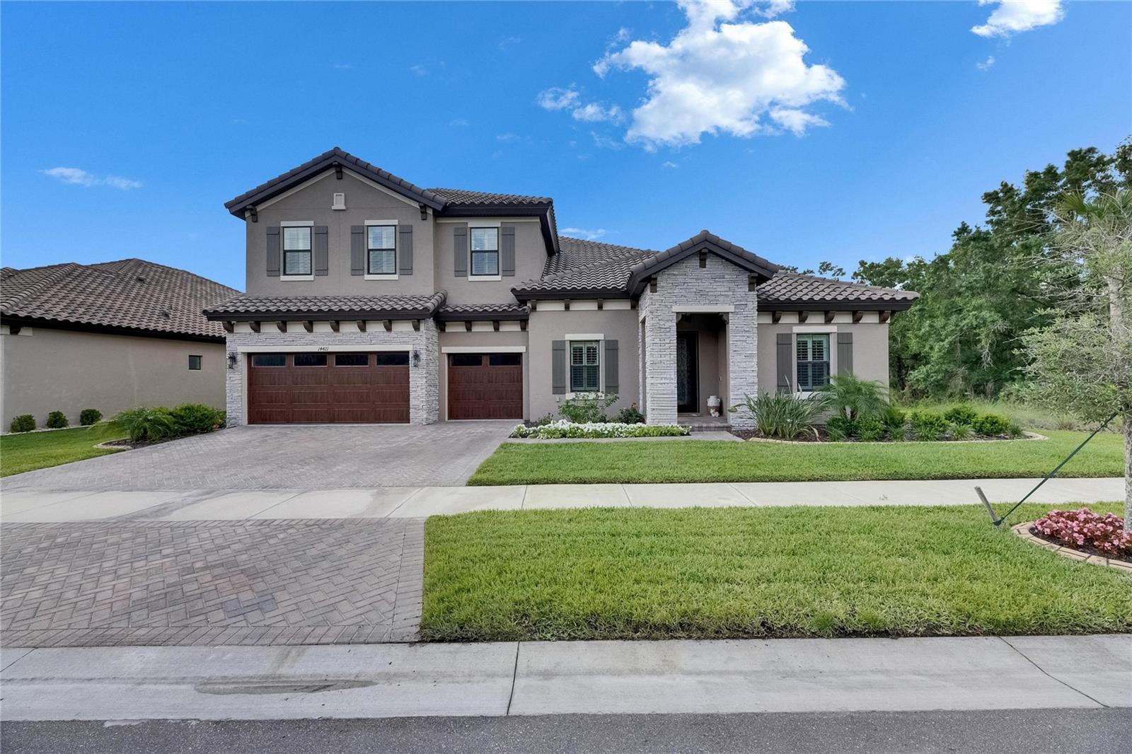 Details for 14421 Swiss Bridge Drive, LITHIA, FL 33547