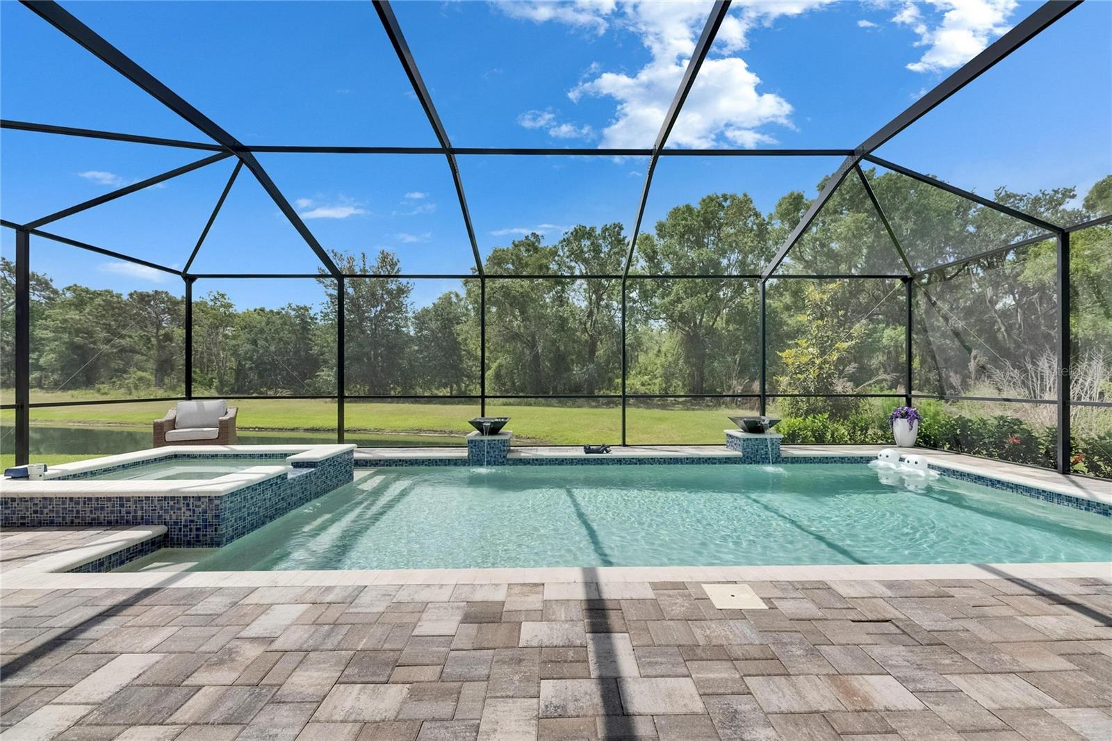 Image 91 of 97 For 14421 Swiss Bridge Drive