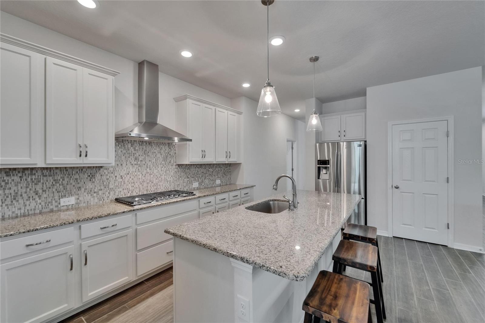 Image 16 of 91 For 7417 Sungold Meadow Court