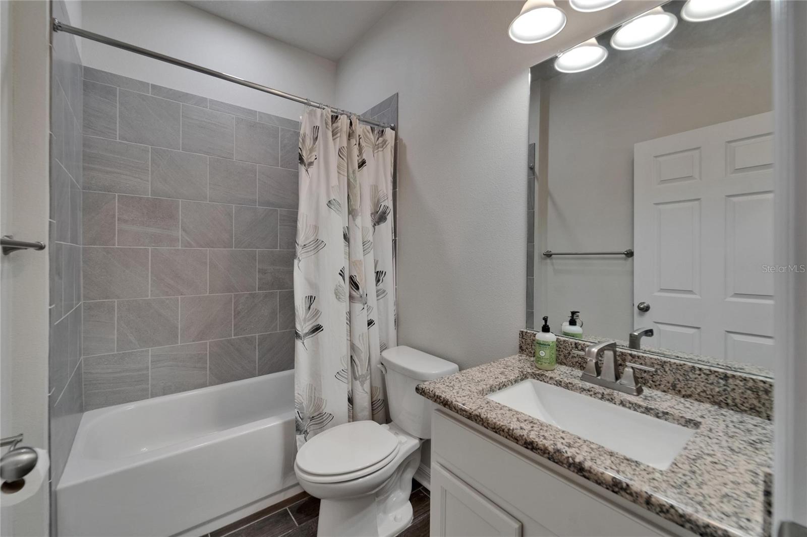 Image 36 of 91 For 7417 Sungold Meadow Court