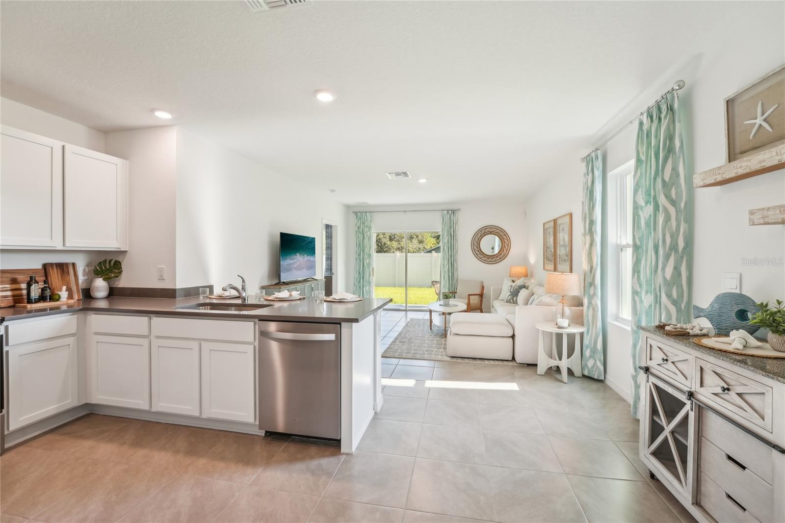 Image 12 of 35 For 32708 Winterwood Boulevard Boulevard