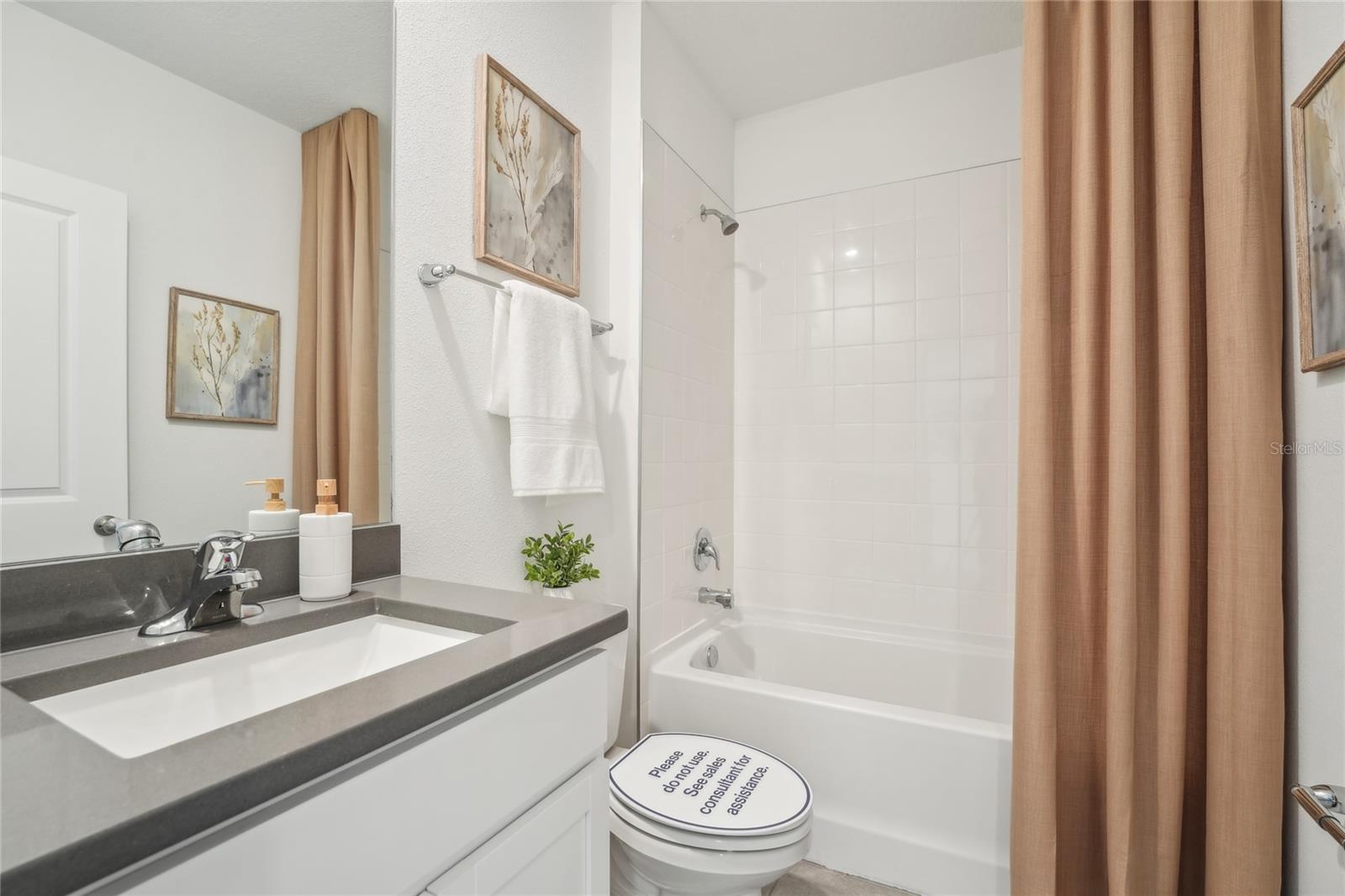 Image 20 of 35 For 32708 Winterwood Boulevard Boulevard
