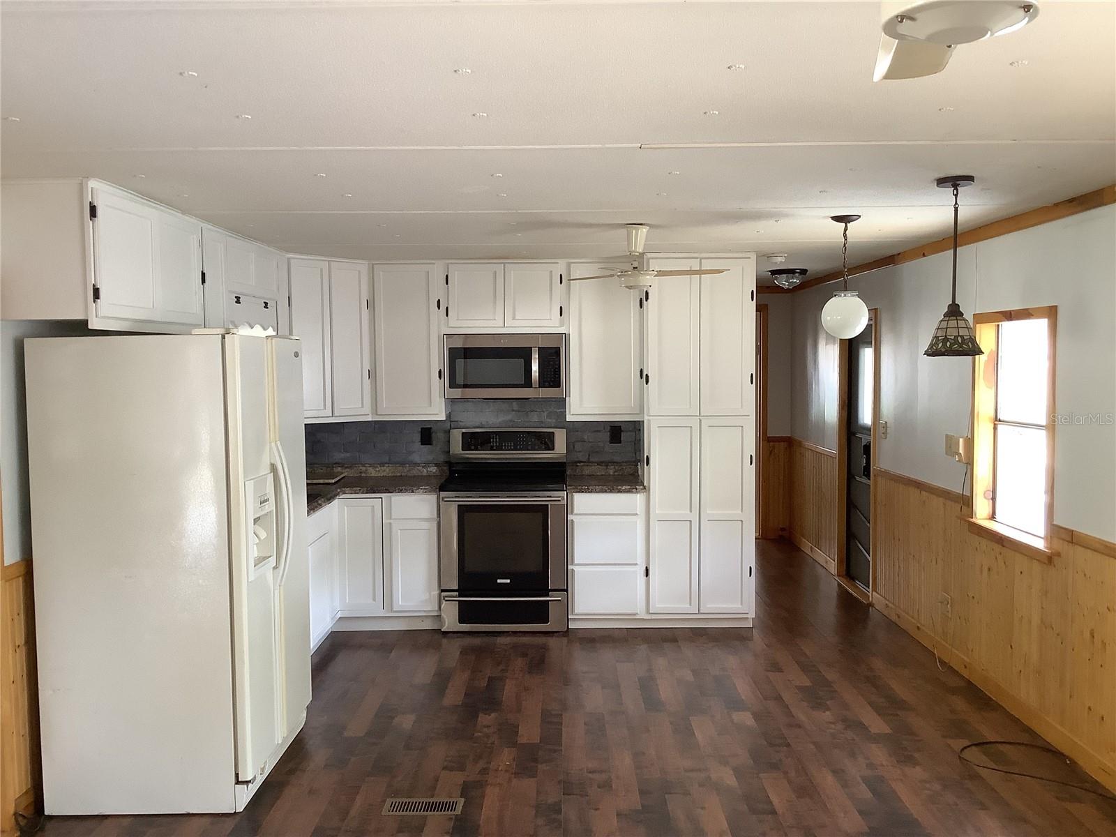 Image 18 of 52 For 34928 Hawkiowa Road