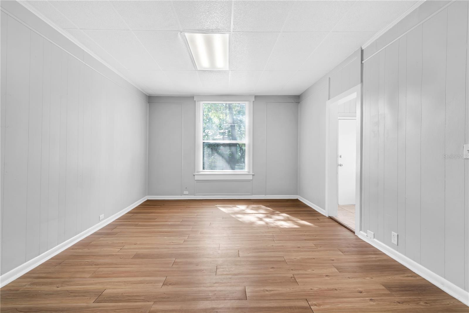 Image 12 of 27 For 3409 10th Street