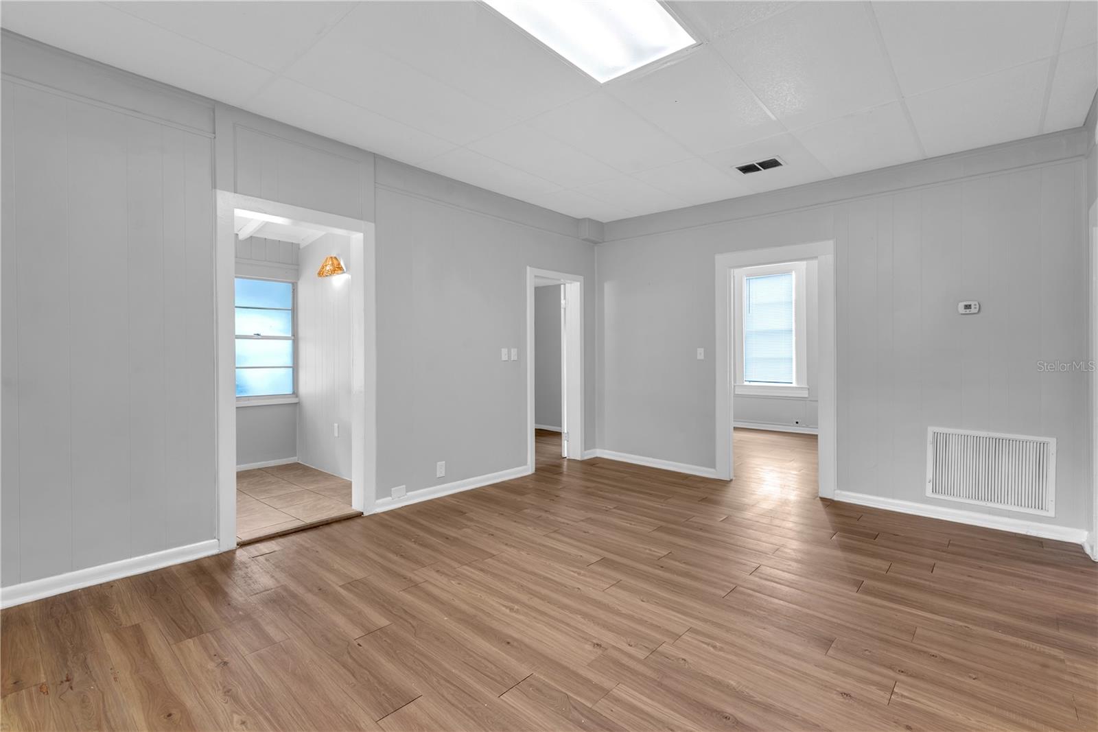 Image 19 of 27 For 3409 10th Street