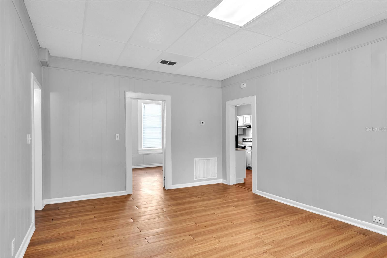 Image 22 of 27 For 3409 10th Street
