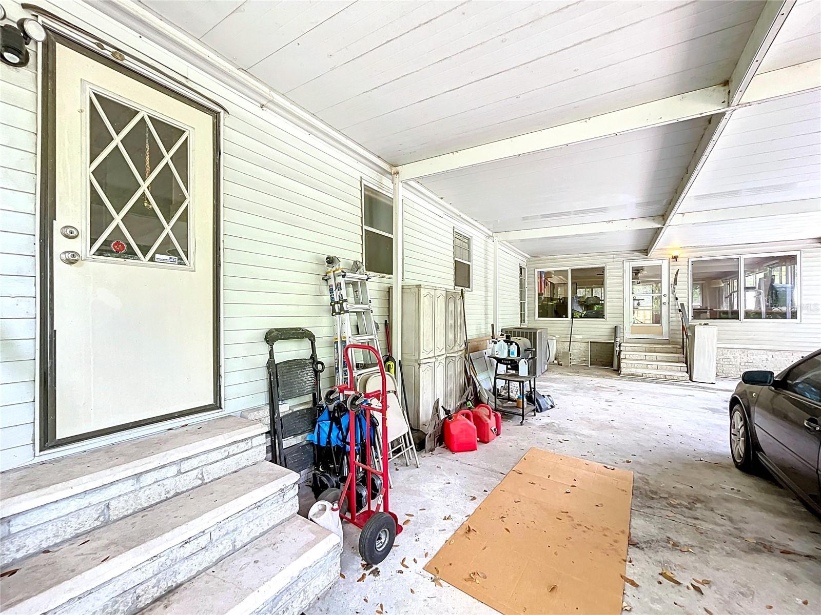 Image 33 of 45 For 1033 Oak Lane