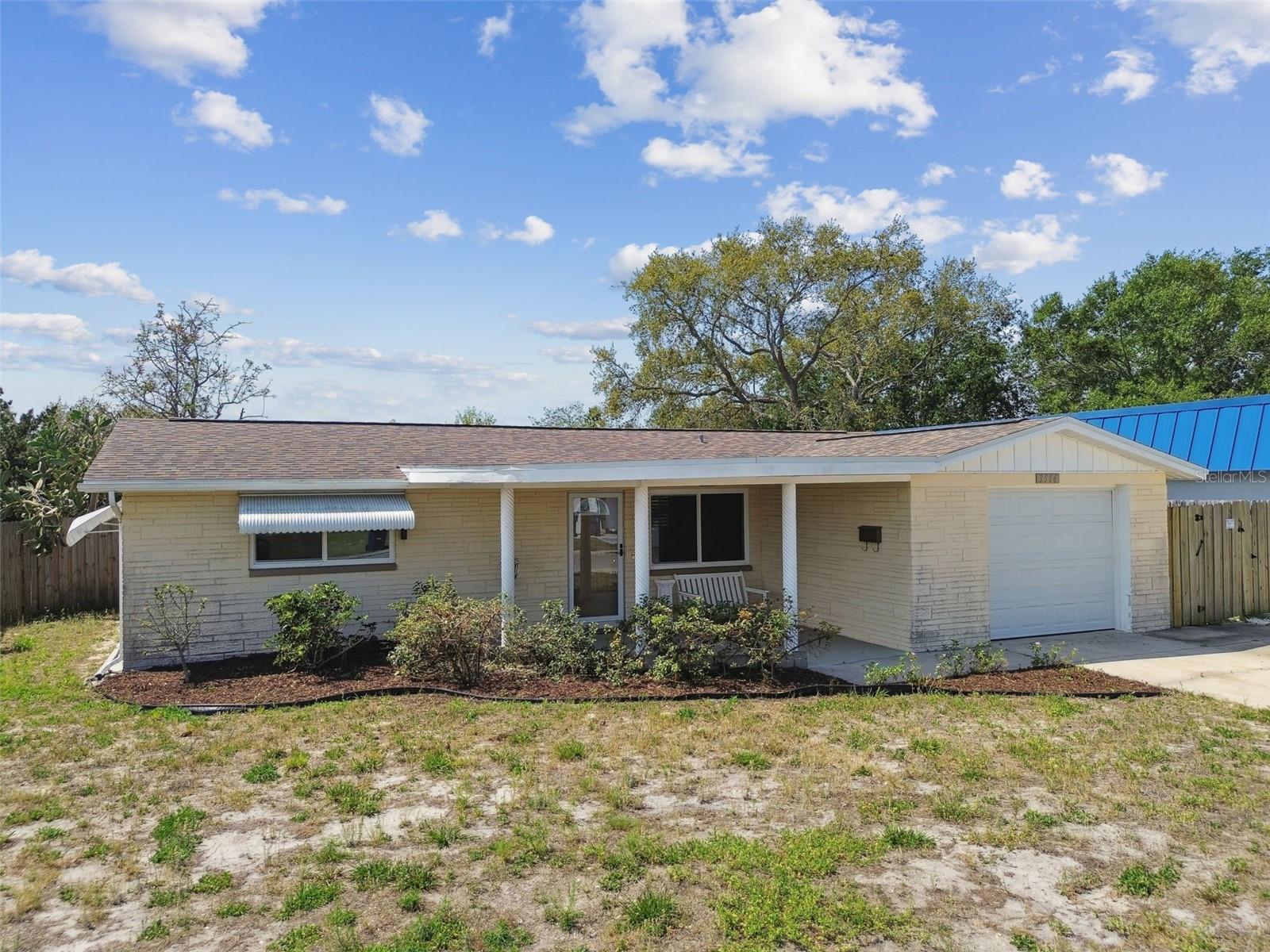 Listing photo id 52 for 3514 Truman Drive