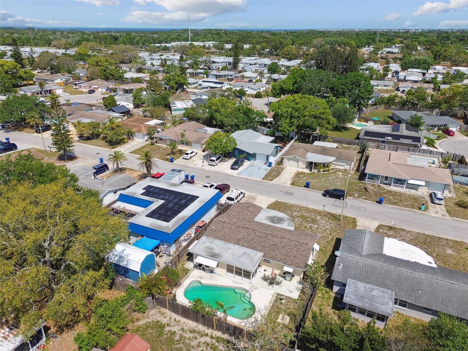 Listing photo id 62 for 3514 Truman Drive