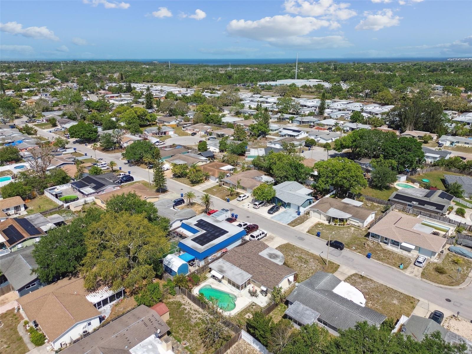 Listing photo id 63 for 3514 Truman Drive