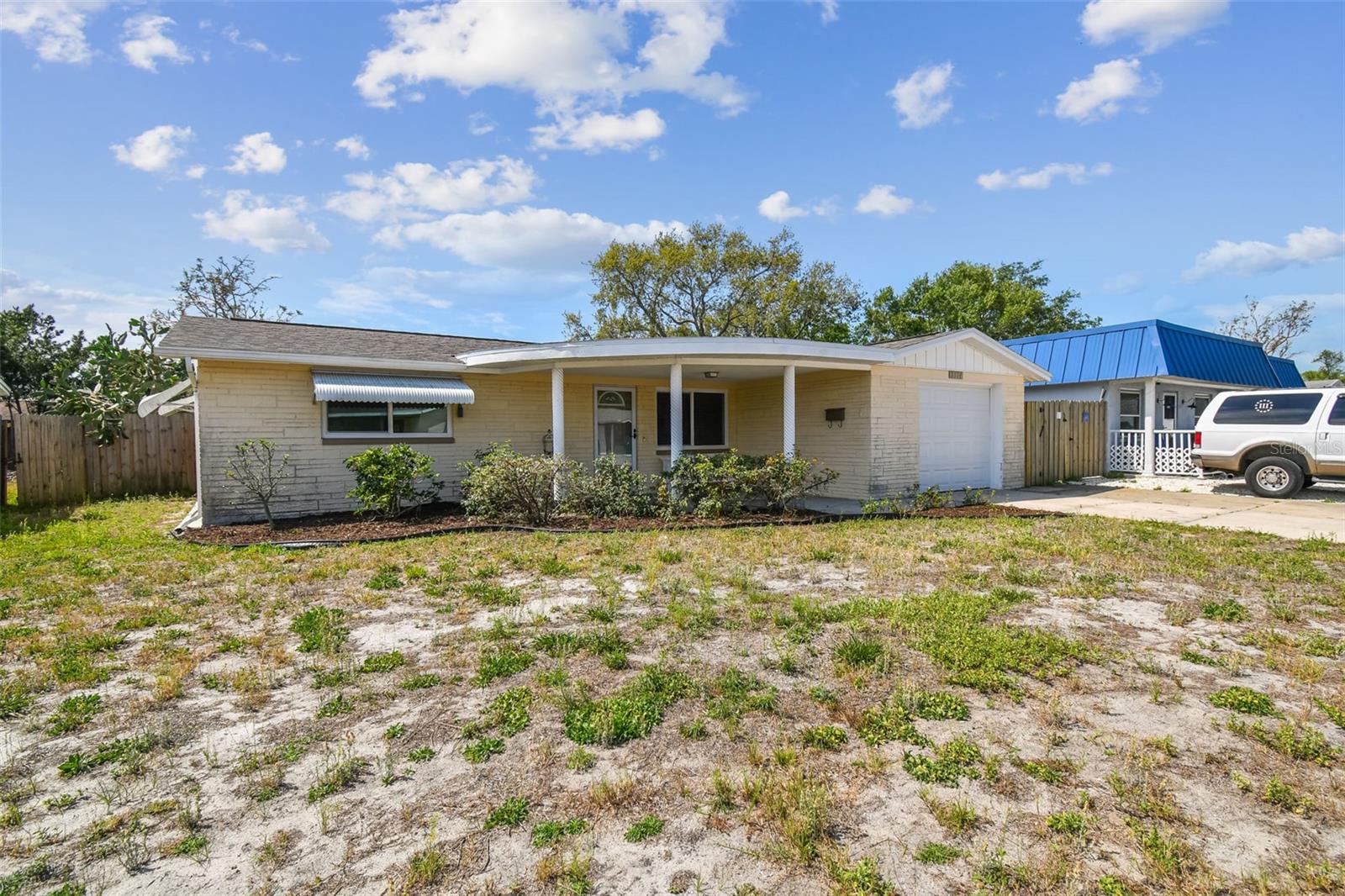 Listing photo id 66 for 3514 Truman Drive