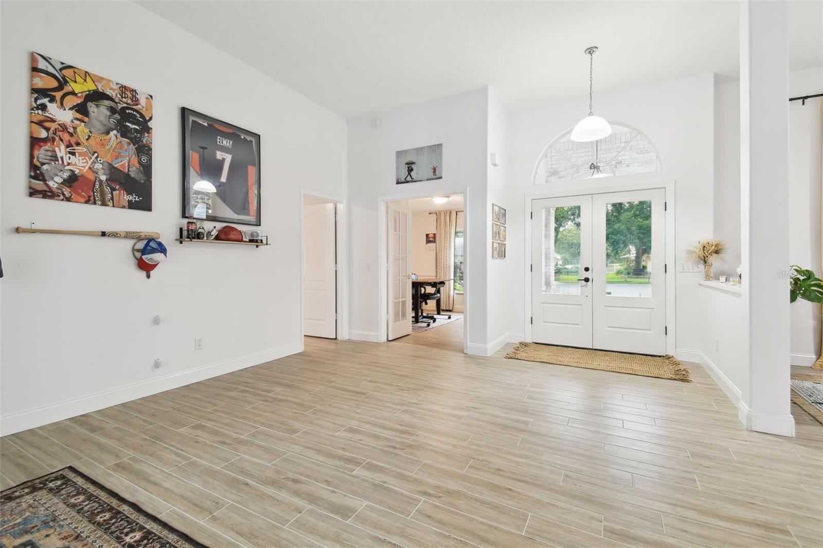 Image 15 of 76 For 1727 Woodpond Way