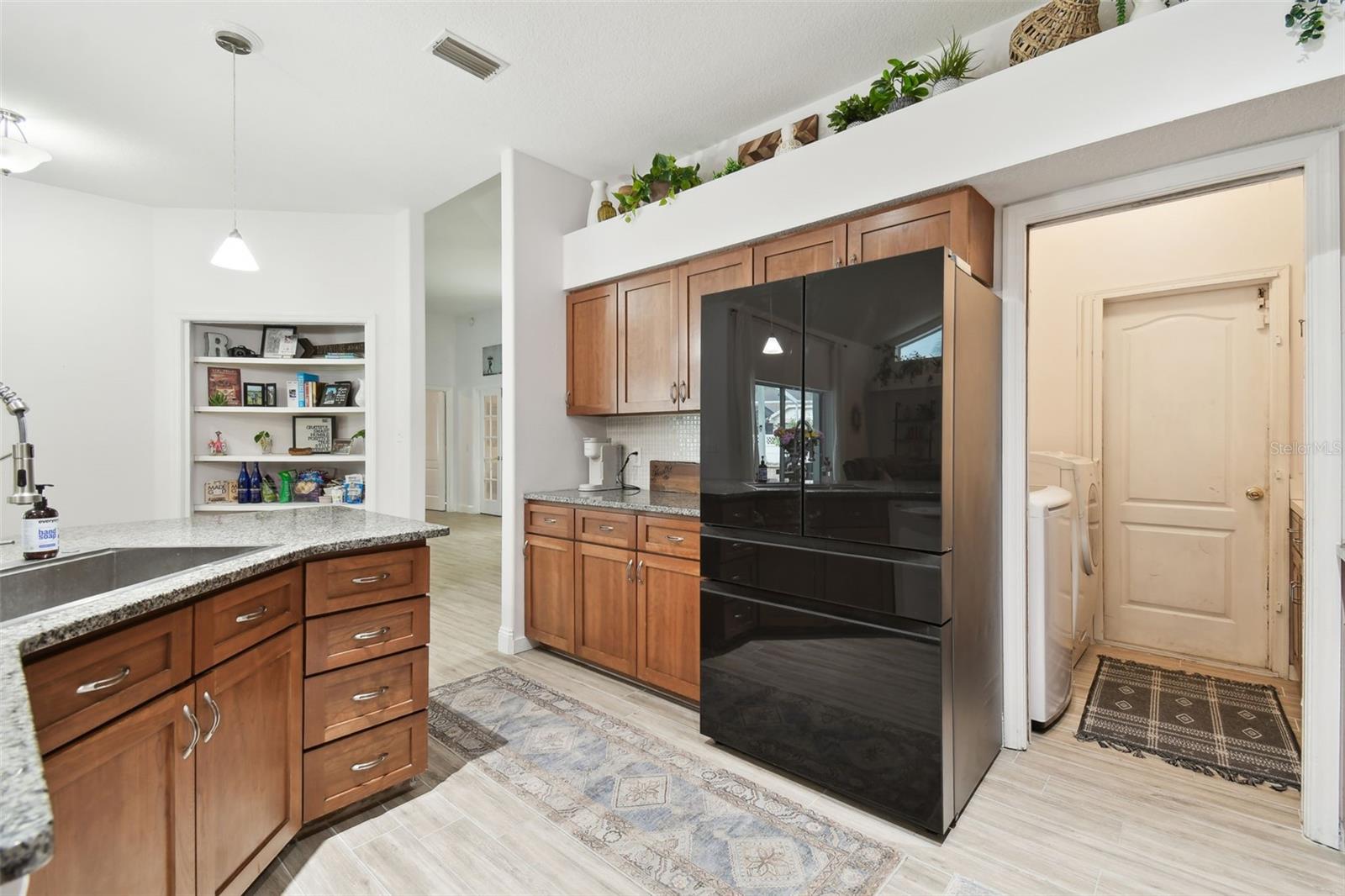 Image 28 of 76 For 1727 Woodpond Way